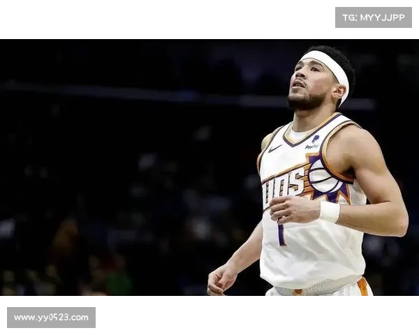 布克比赛录像分析：从成功防守角度剖析其关键表现与战术执行